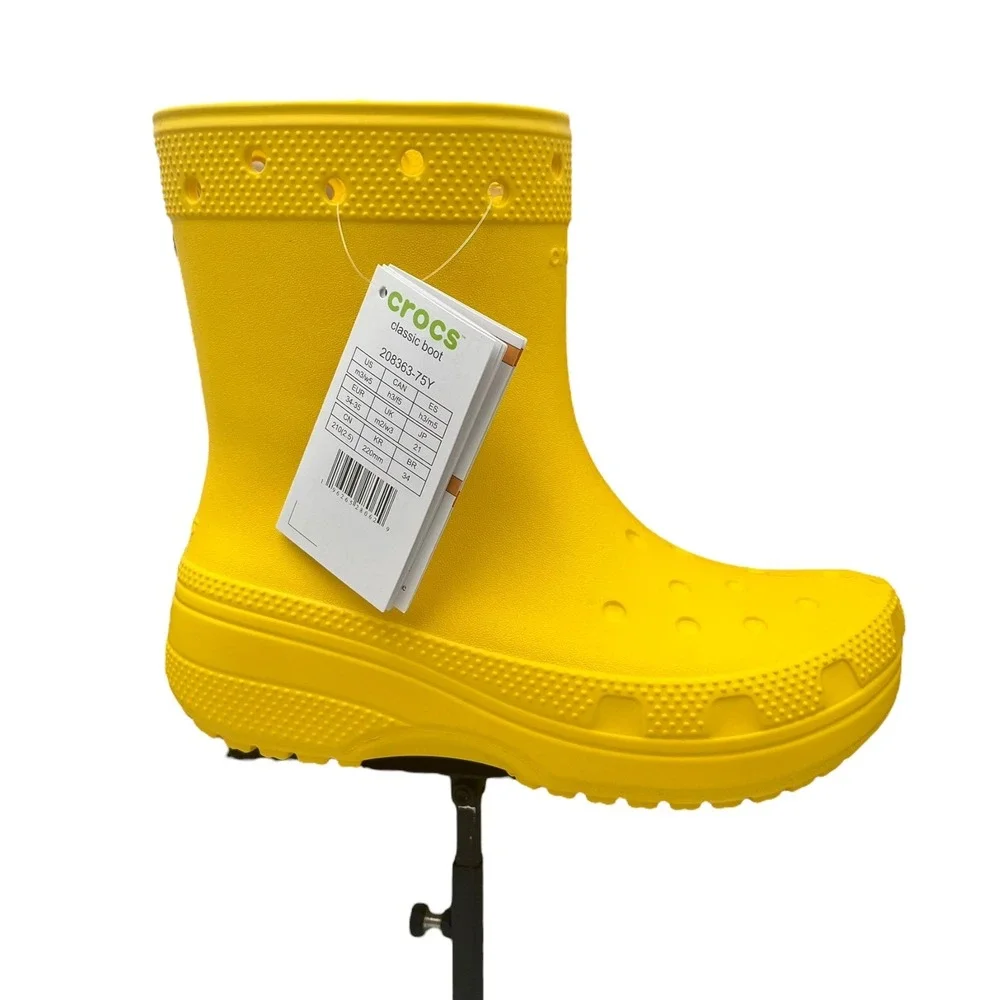 Crocs Youth‎ Girls Boys Rain Boots Size 3/Women's Size 5 Solid Yellow Waterproof